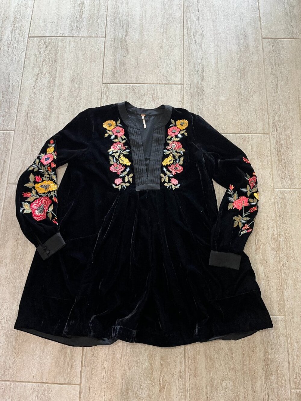 Free People Black Velvet Floral Embroidered Mini Dress Boho Long Sleeve Small